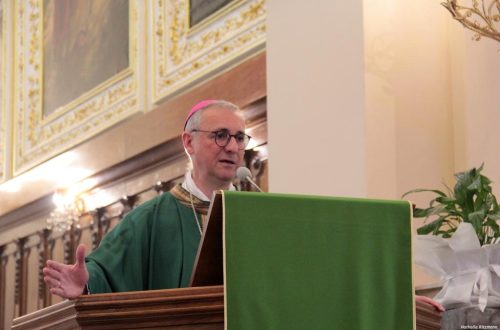 338df8f3-a0ef-477a-8304-3ec6b8bf7cab