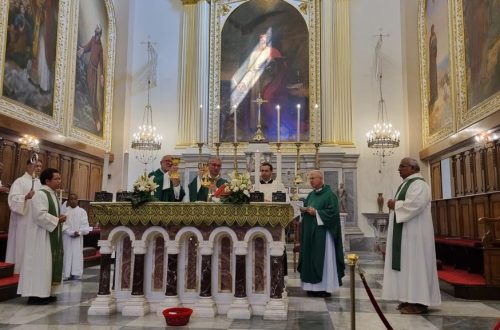 9c093c22-774a-4557-90ea-9594d2d4c75c