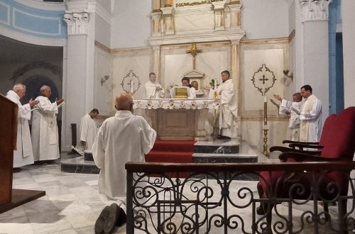 0a99f79c-c569-4bee-8eb7-f45b15a998cc