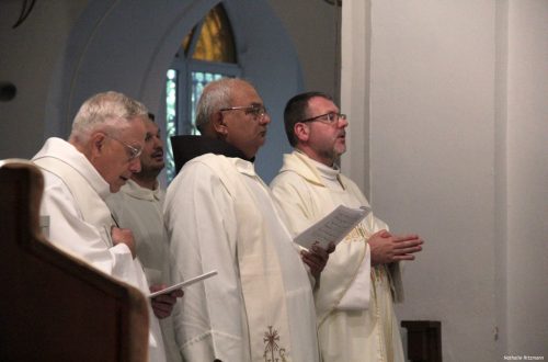 202afb9b-c5a4-4491-9fb1-cfcd1c834d16