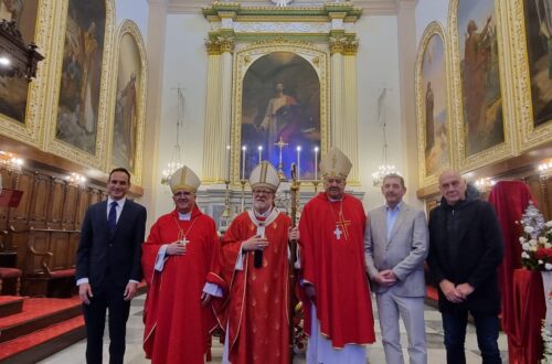 5d49aac6-6c5a-4429-befc-bf2e314b9e9d